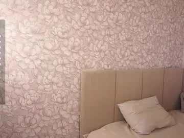 zara_shine on Chaturbate