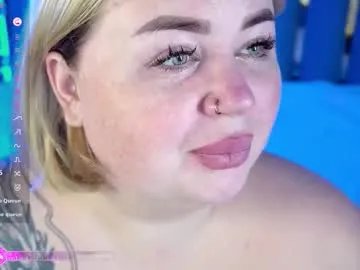 zarareign_ on Chaturbate