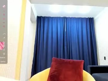 zoe_klarxxx on Chaturbate