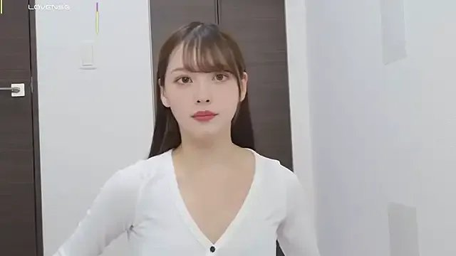 --Erika-- — Freechat on StripChat