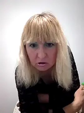 -Nefertiti- — a gift for March 8th