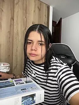 2Angela_ on StripChat