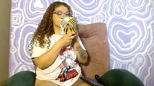 420viol3ta_ on StripChat