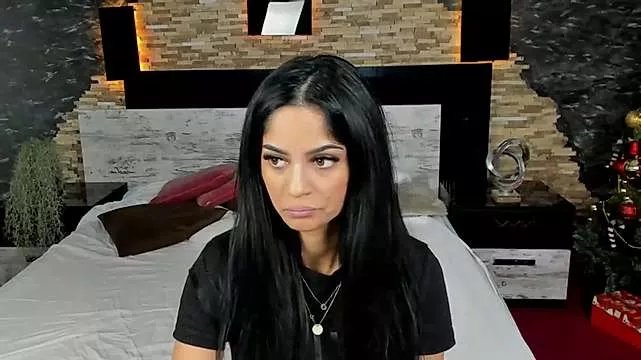 _adelle on StripChat