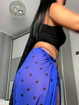 _adelle on StripChat