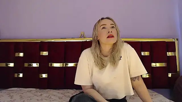 _afrodita23 — I fuck my pussy hard with dildo for 5 mi