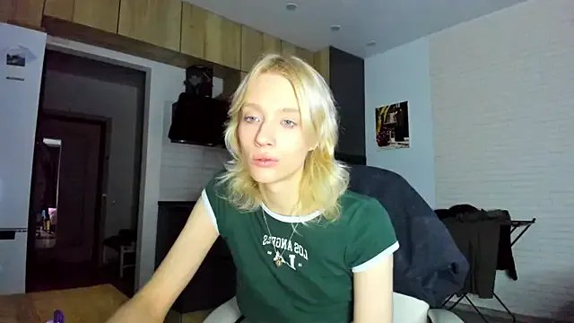 _Alice_Kitty on StripChat