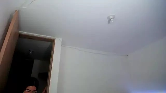 _alicia_z on StripChat