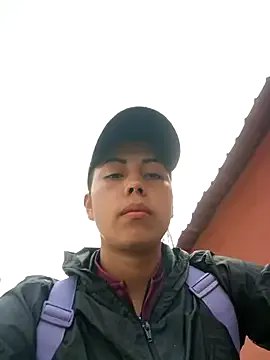 _andrea30 on StripChat