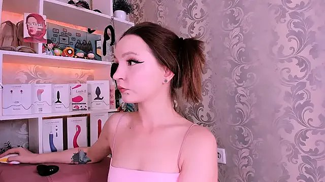 _AsyaSweet on StripChat