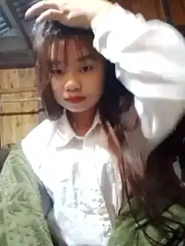 Freechat _Bong_02 on StripChat