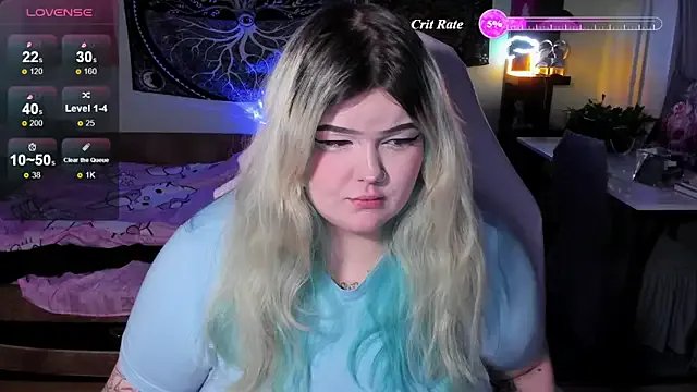 _CandyM1lky_ on StripChat