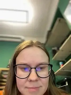 _CherryBloom_ on StripChat