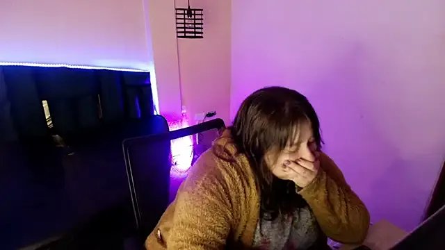 _Emily_rosee_ on StripChat