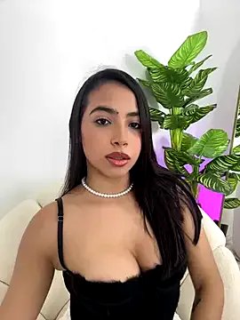 _Emily_Thompson_ on StripChat