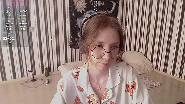 _Hanna_Moon_ on StripChat