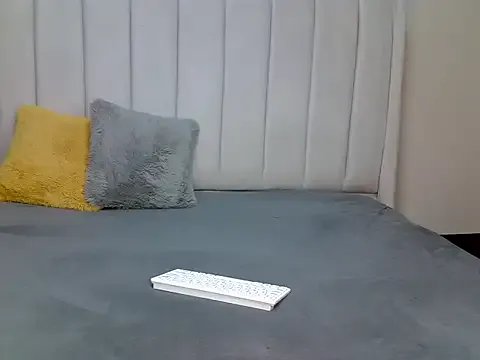 _heavenlysent on StripChat