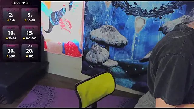 _hellostormy_ on StripChat