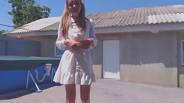 _JustmeHere_ on StripChat