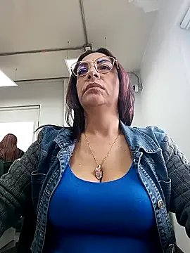 _Kamy_Hot on StripChat