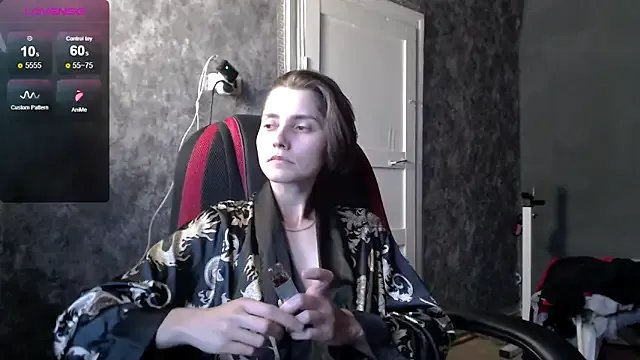 _lola1224_ on StripChat