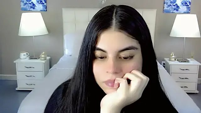 _Maddison_Ivanova_ on StripChat