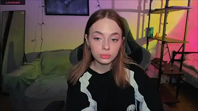 _MayShy_ on StripChat