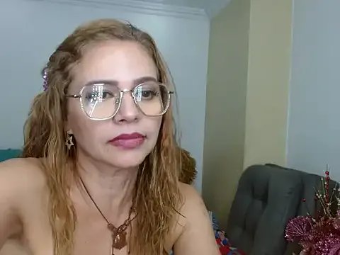 _melisaa_ on StripChat