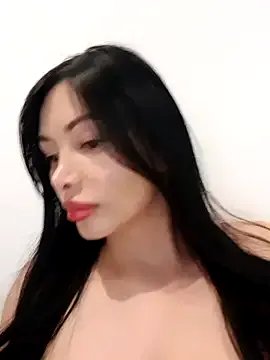 _monicab on StripChat