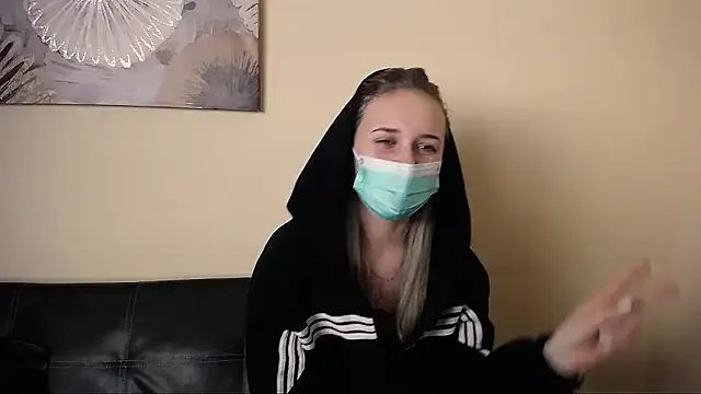 _Nicole_new on StripChat