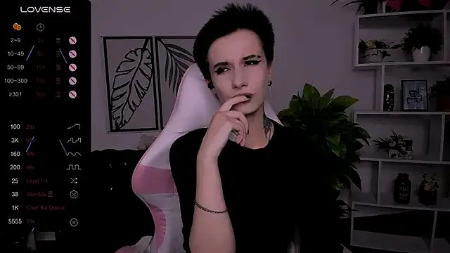 _Rein_ramm on StripChat