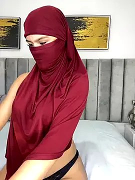 _shaiira on StripChat