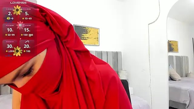 _shaiira on StripChat