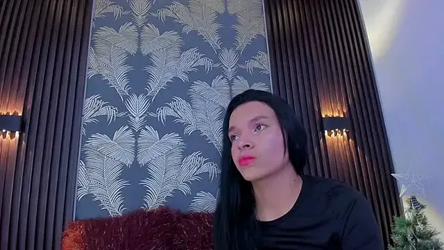 _shantal_smith on StripChat