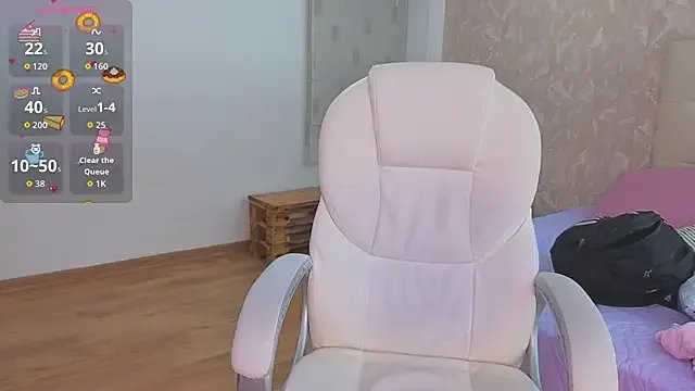 _sharlotte777 on StripChat