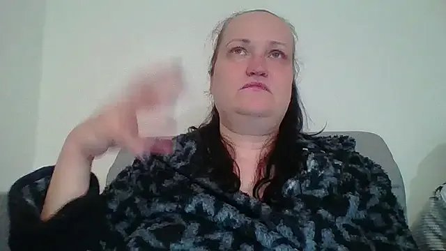 _squirty_cum_lady_ on StripChat