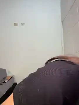 _Sweetlove_ on StripChat