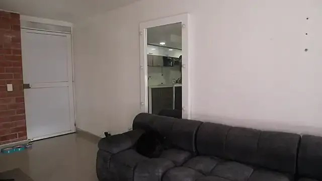 _Vahos_ on StripChat