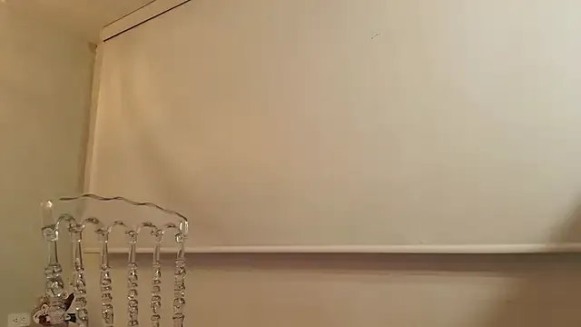 _Victoria_Collins on StripChat