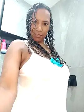 _Victoria_Hills on StripChat