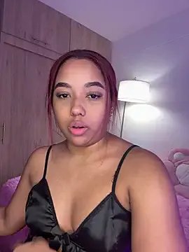 _Zahara_ on StripChat