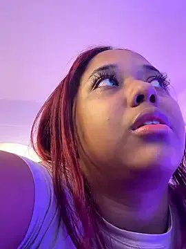 _Zahara_ on StripChat