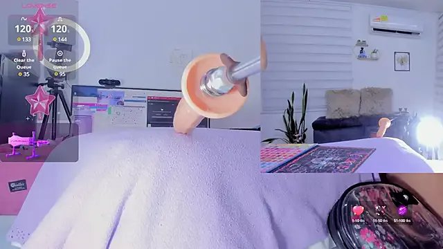 Abigail_Girl__ on StripChat