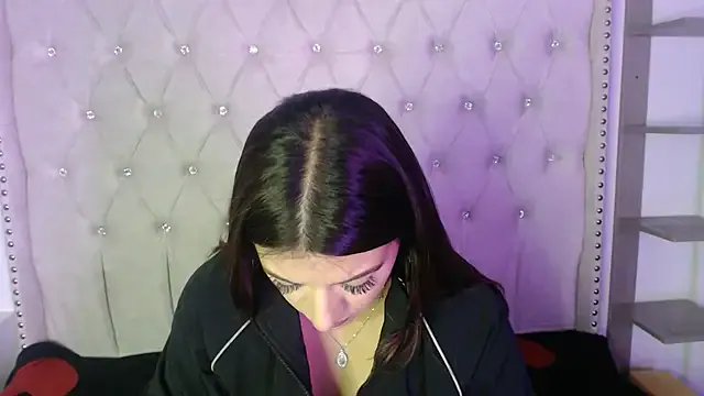 Freechat Abril_Squirt on StripChat