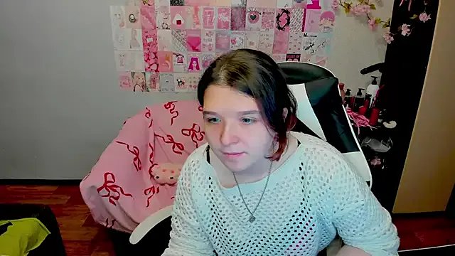 Acid_Kate on StripChat