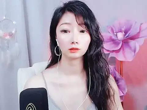 adelamiller on StripChat