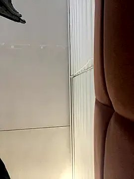 Adele_Pinkk on StripChat