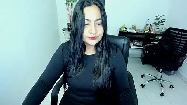 Adele_Sweett on StripChat