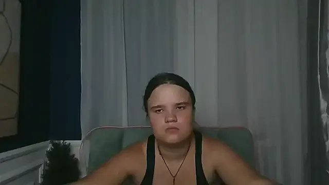 AdeleCruz on StripChat