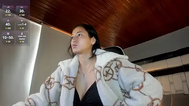 Adhara7 on StripChat